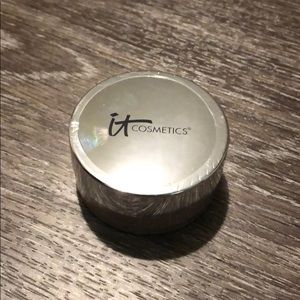 Bye bye pores - Medium $15 each